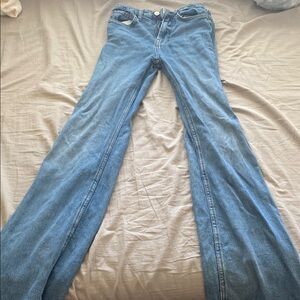 Forever 21 Women's flared Jeans
